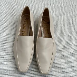 Never Worn! Sam Edelman Cream Leather Loafers Size 8